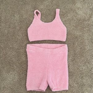 Pink fuzzy two piece lounge wear set